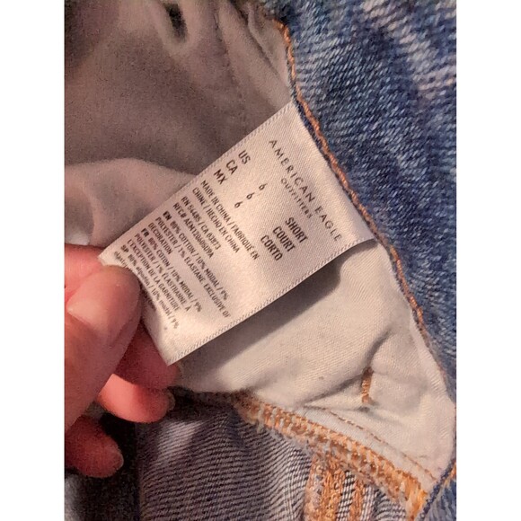American eagle size 6 short jeans distressed - Picture 6 of 6